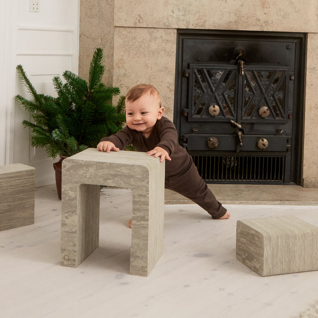 Square table chair Dark smoke